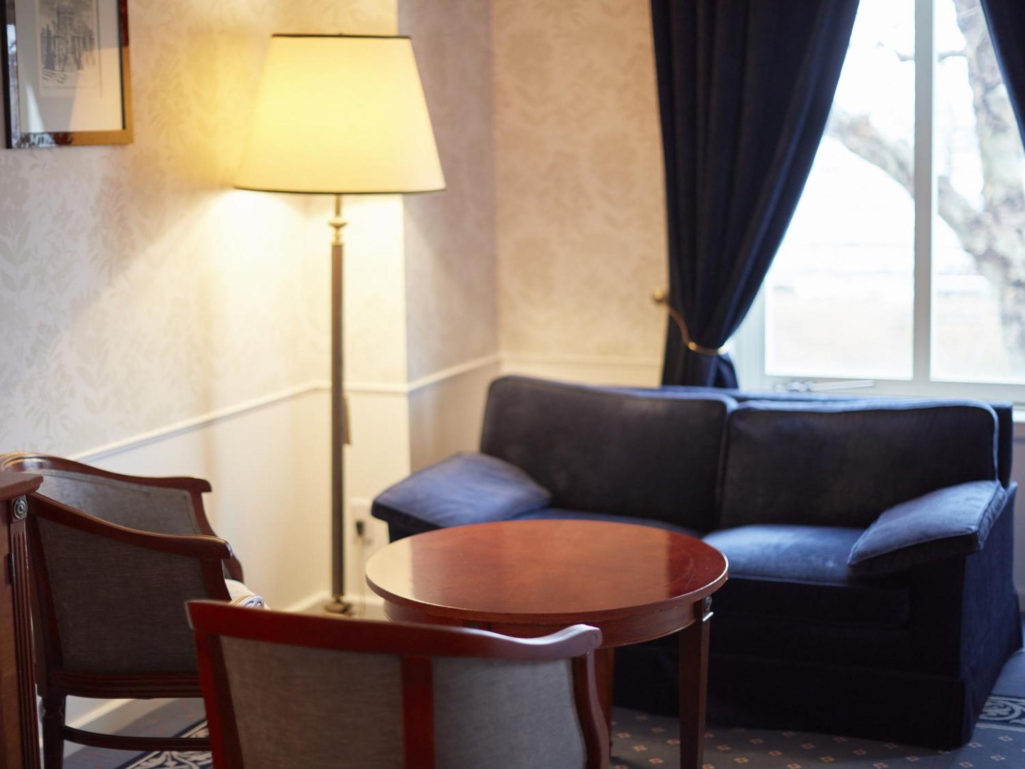 Hotel Amsterdam Huis Ten Bosch Sasebo Ngoại thất bức ảnh